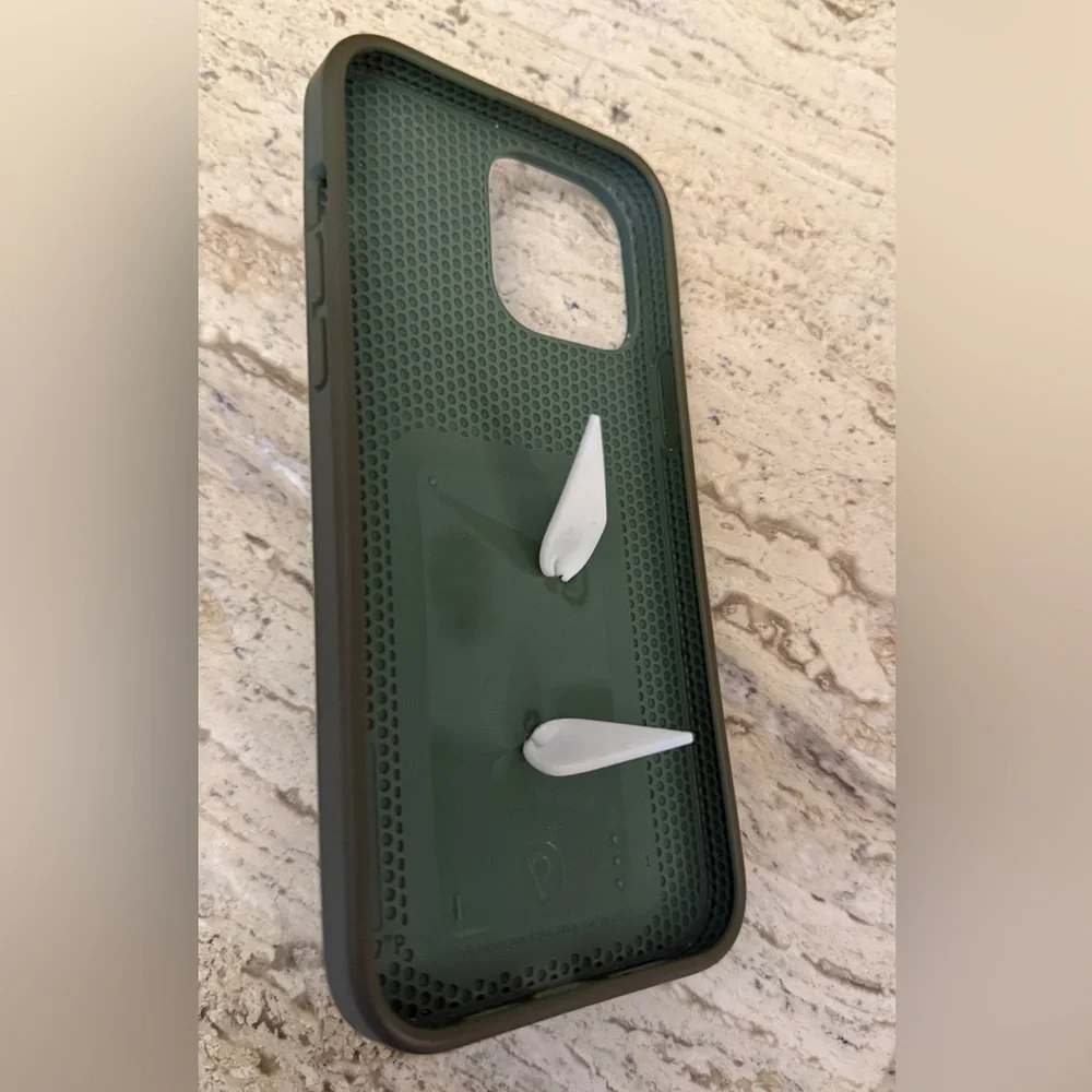 Sage green loopy case